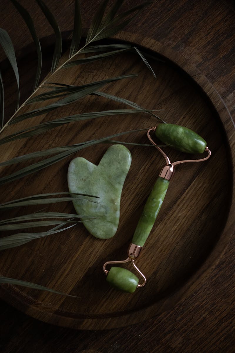 กัวซา (Gua Sha) ขูดพิษ คลายเส้น บำบัดกล้ามเนื้อ